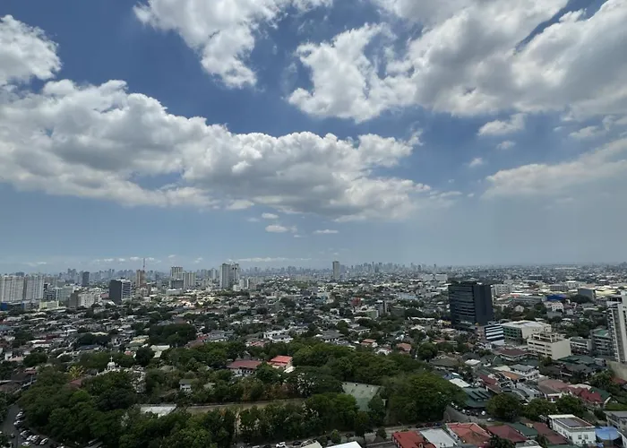 Vinia Infinity 4 Near Malls And Mrt Station