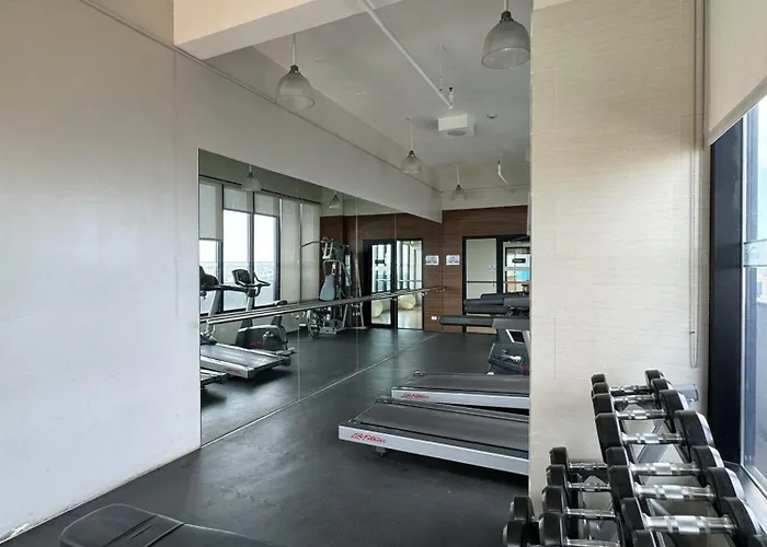 Apartment Vinia Infinity 4 Near Malls And Mrt Station