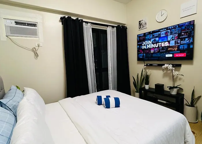 Vinia Infinity 4 Near Malls And Mrt Station *