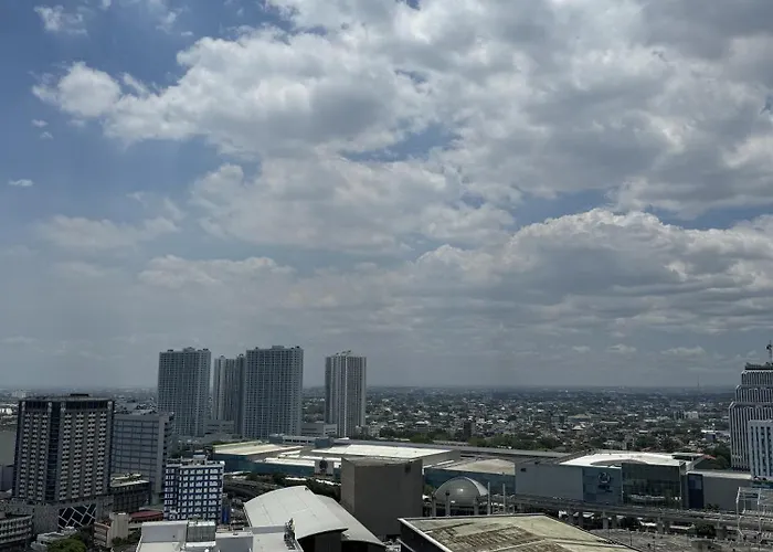 Vinia Infinity 4 Near Malls And Mrt Station Manila